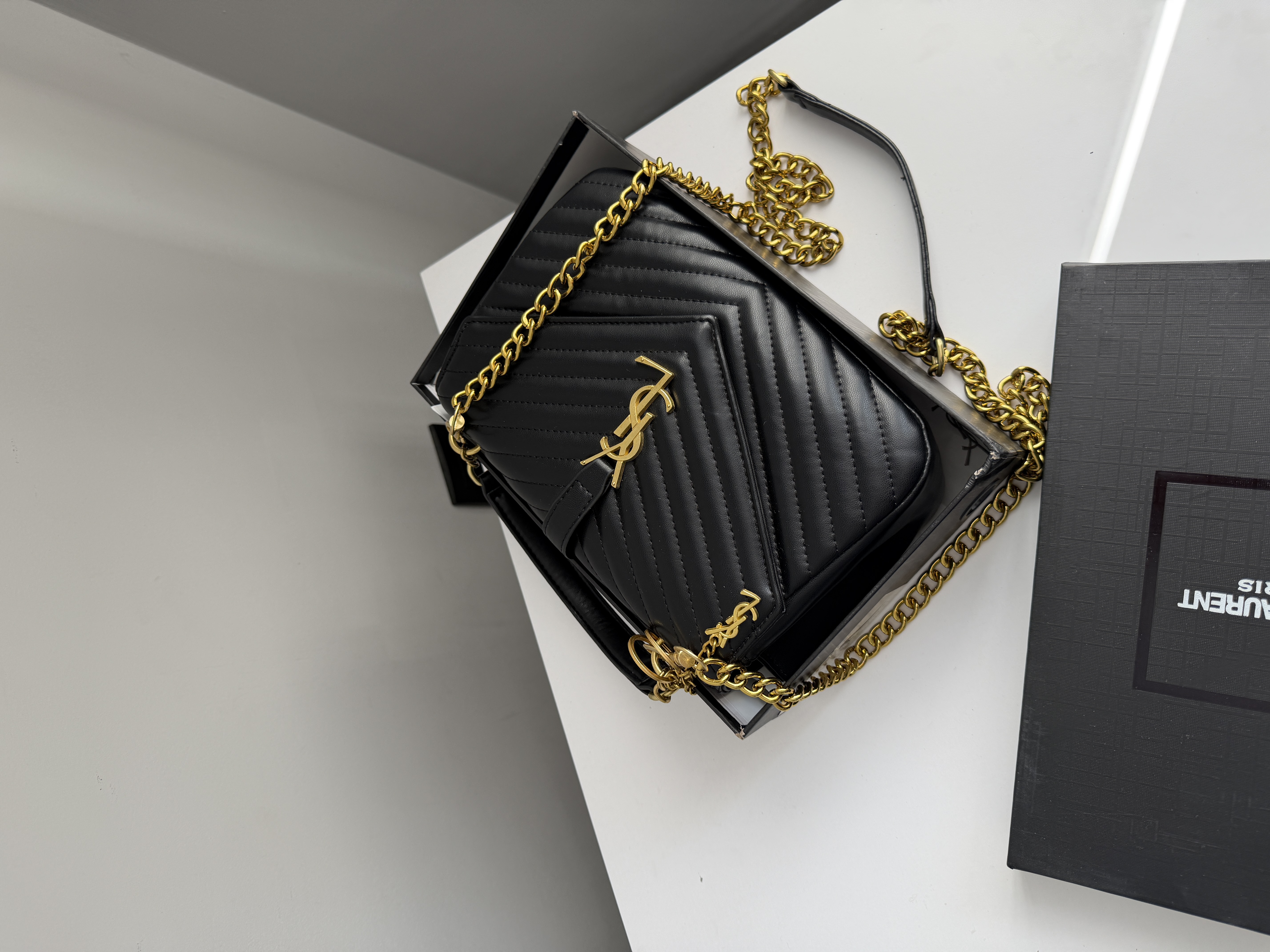 Сумка " Ysl " з замочком в коробці