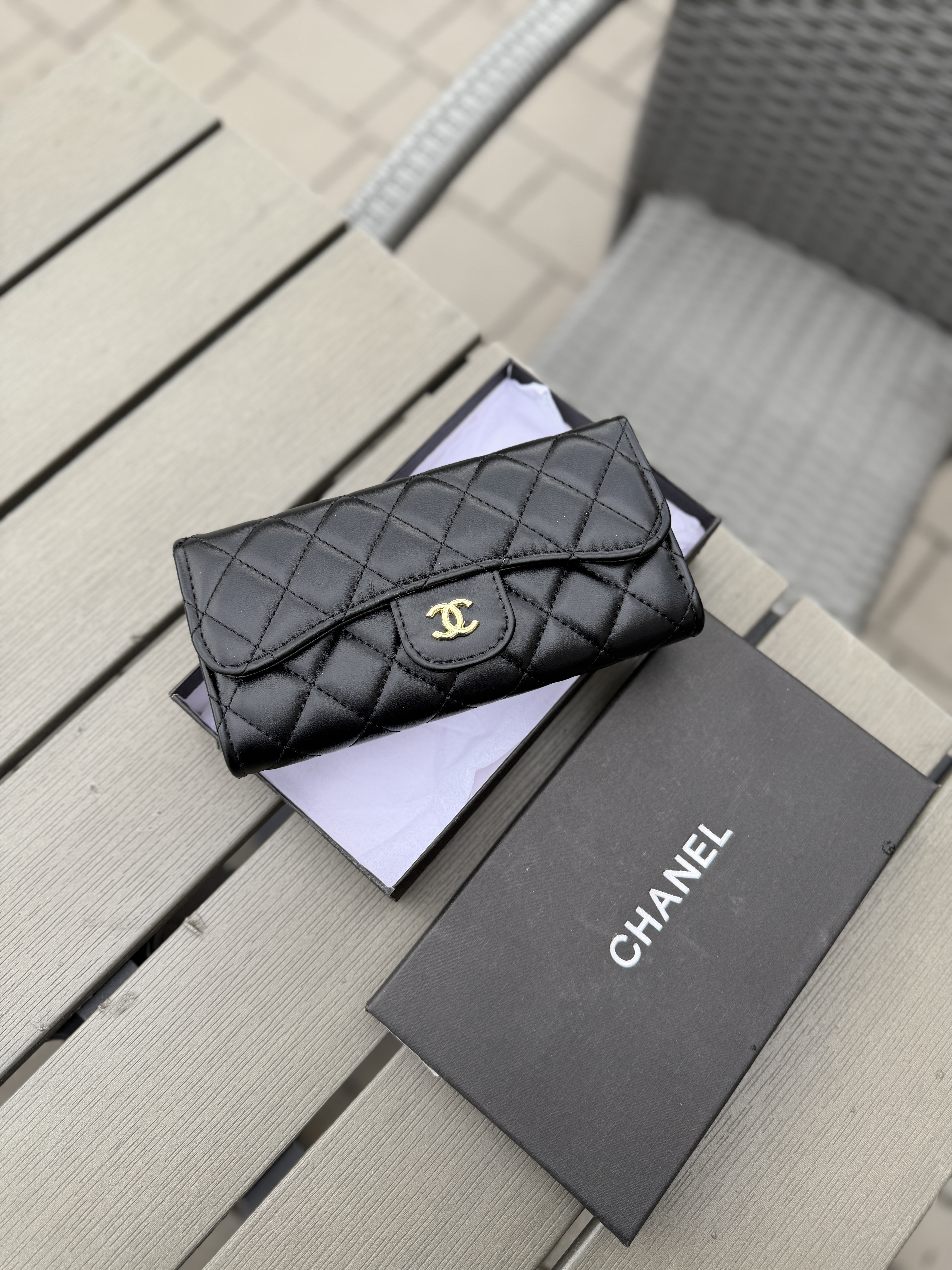 Гаманець " Chanel " з коробкою