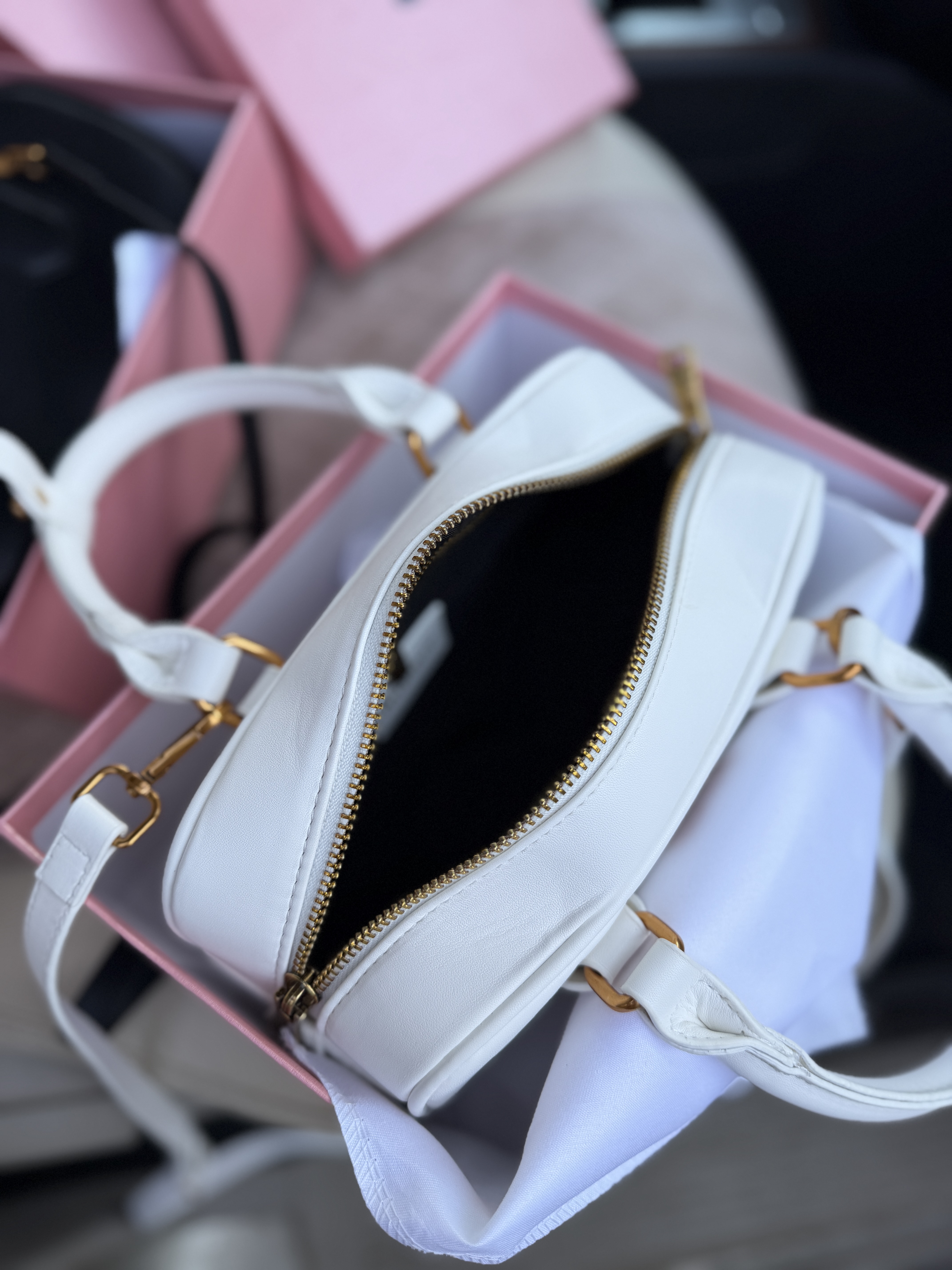 Сумка " Miu miu " шкіряна — фото 3