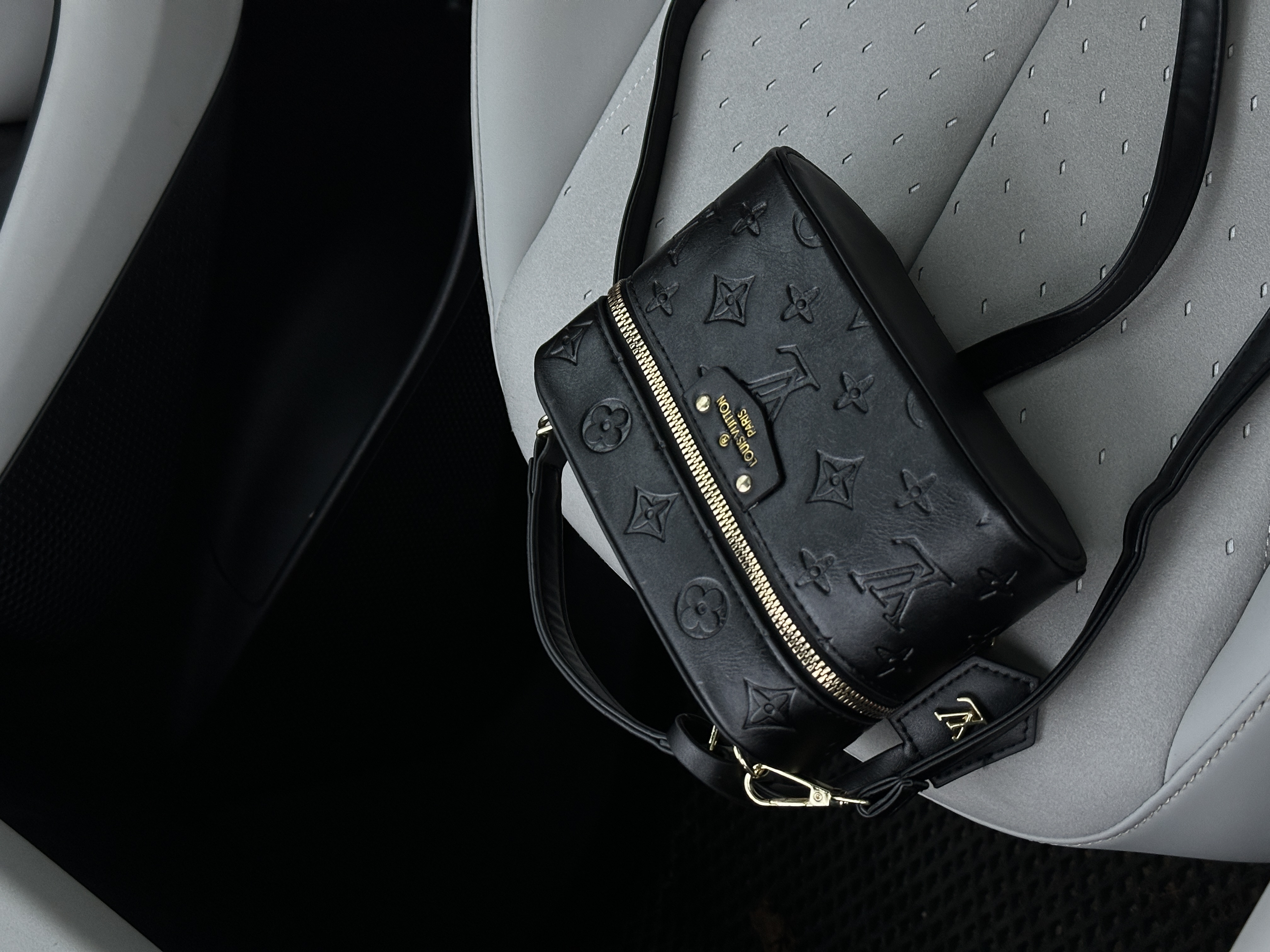 Сумка " LV " бочонок